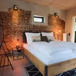 1step2allnature Tinyhouse *