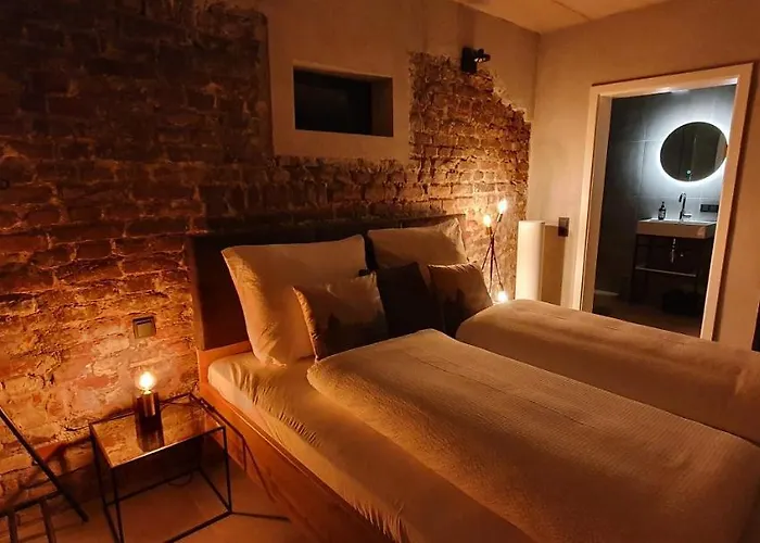 1step2allnature Tinyhouse * 伍珀塔尔