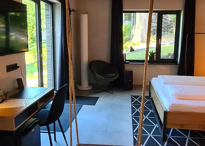 1step2allnature Tinyhouse * 伍珀塔尔